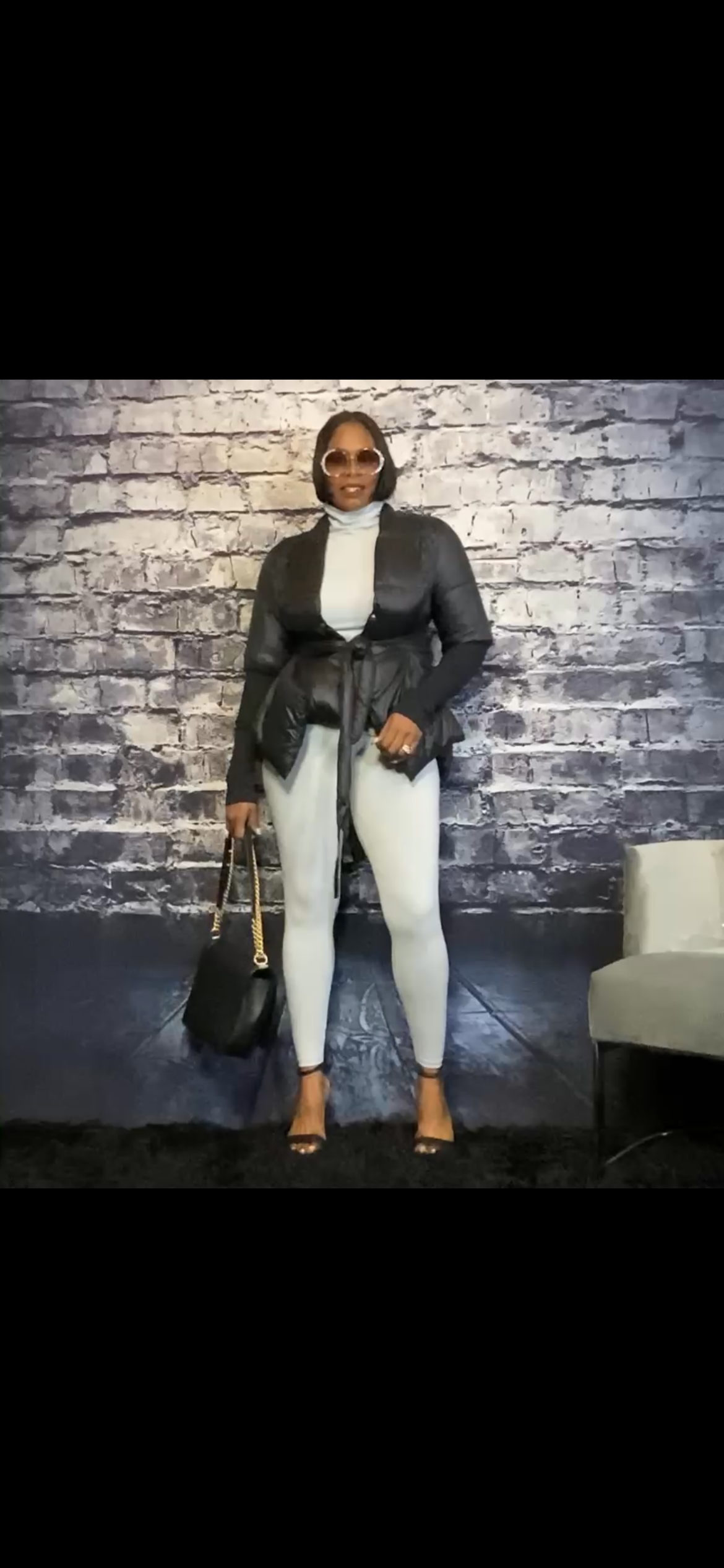 Laidback Cutie (Gray)